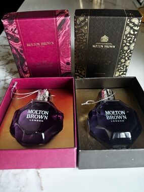 Molton Brown Fiery Pink Pepper (2) Festive Baubles NEW